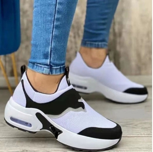 Thick soled sports shoes, plus size mesh shoes, foreign trade fly woven shoes