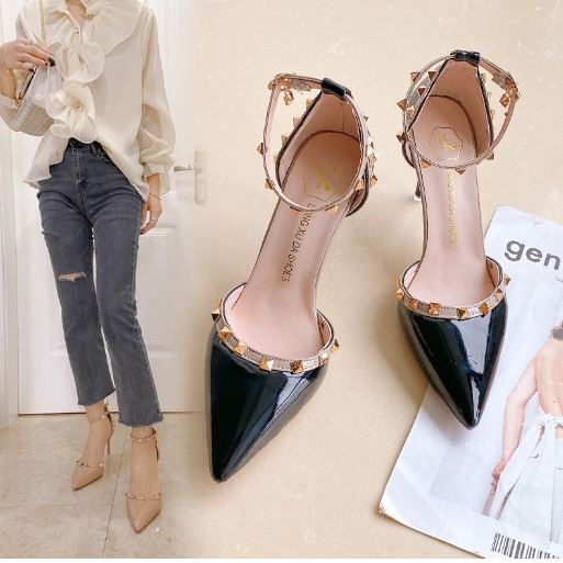Baotou shallow mouth pointed rivet straight strap fashionable and versatile thin heel sandals