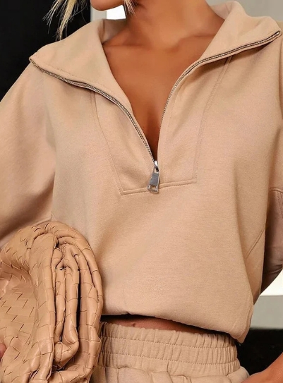 Two piece set of collared short jacket, high waisted workwear, wide leg pants