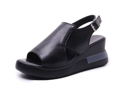 Sponge cake with thick sole and sloping sandals for women